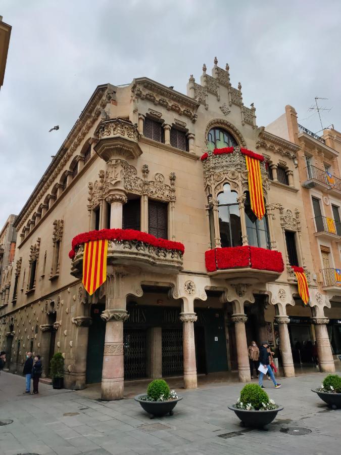 Apartamento En El Centro Apartment Reus Luaran gambar